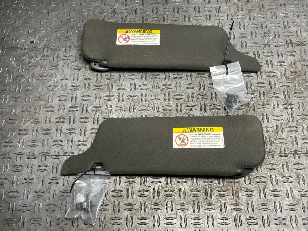2003-04 Ford Mustang Mach One Coupe Sun Visors Pair- Dark Charcoal 19K Miles 296 1