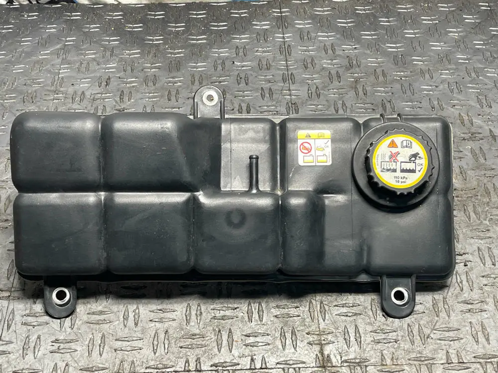 2003-04 Ford Mustang Mach One Oem Engine Coolant Reservoir 19K Miles 296 1