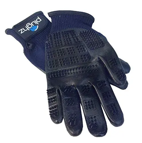 Plughz Wet/Dry Grooming Gloves 1