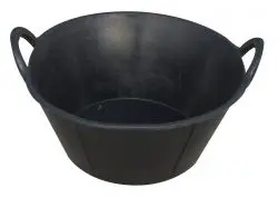 6.5 Gallon Rubber Tub With Handles 1