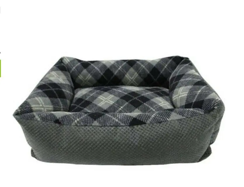 Bedsdog Petmate Dog Tartan Plaid Plush Lounger Bed 1