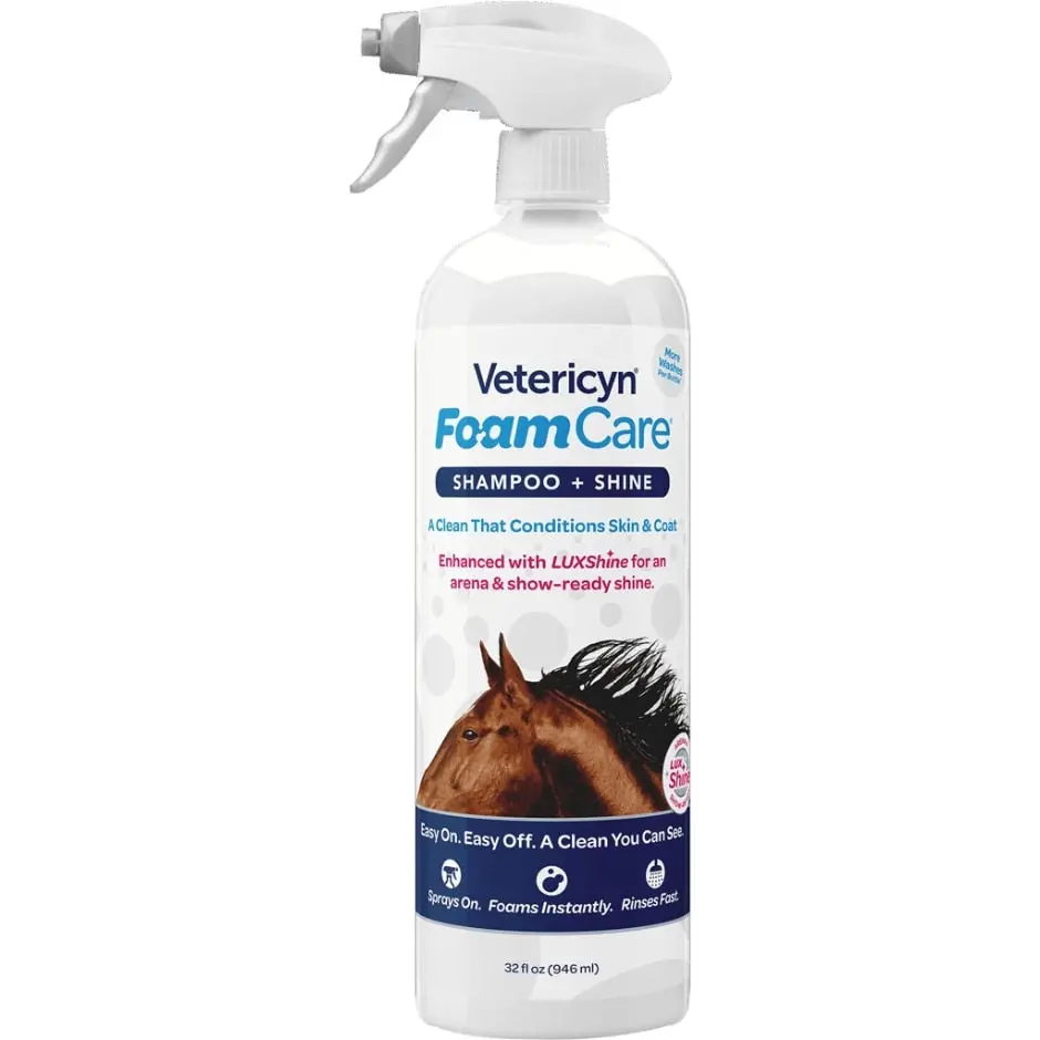 Veteryicn Foamcare Equine Shampoo + Shine 1