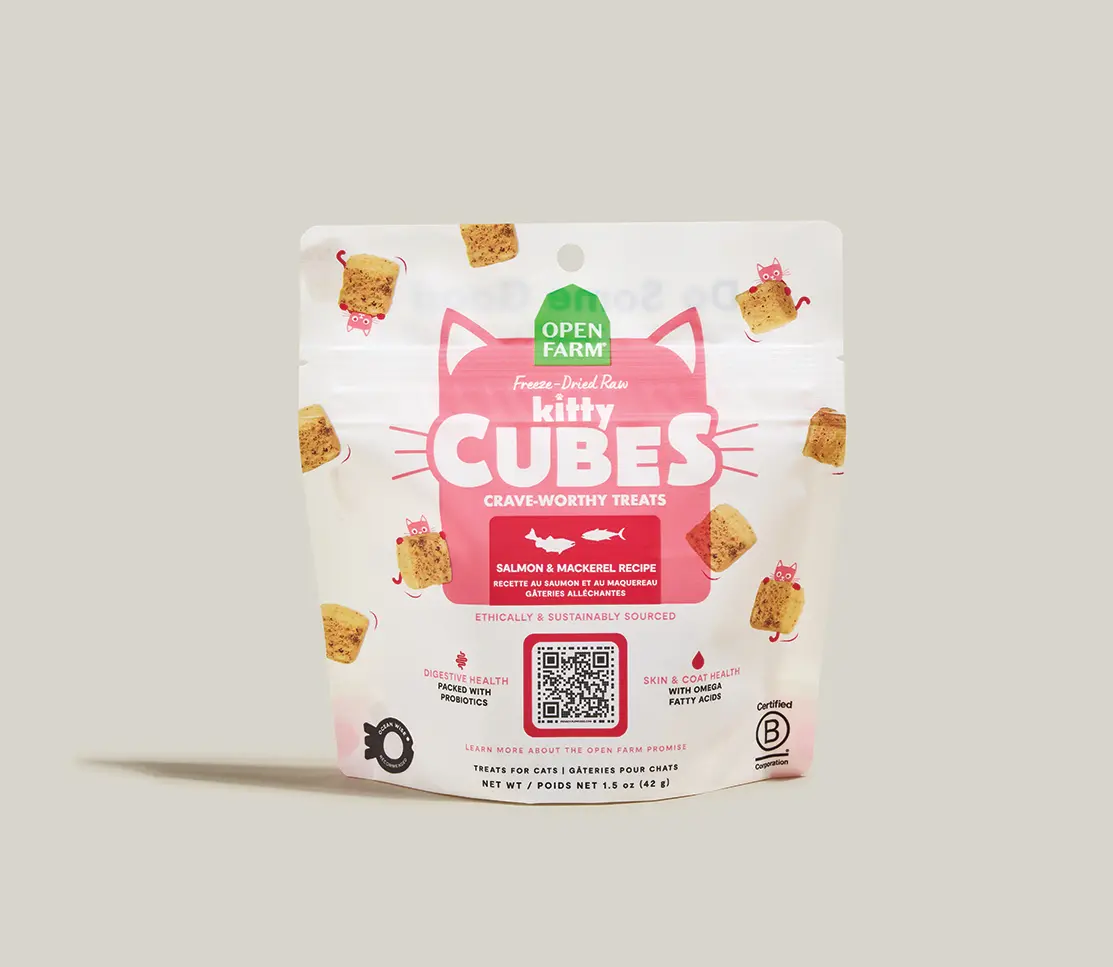 Open Farm Salmon & Mackerel Kitty Cube Treats For Cats 1