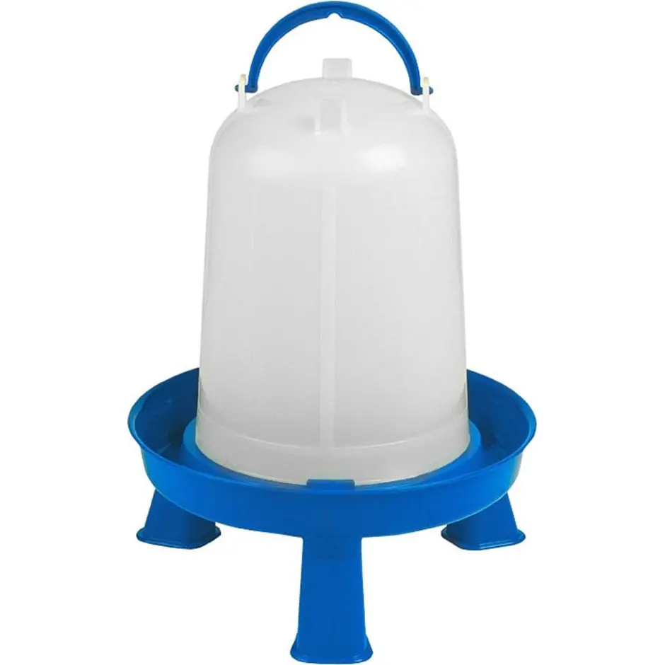 Double-Tuf Poultry Waterer With Legs 1