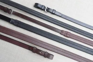 Kl Red Barn Rubber Reins 1/2" 1