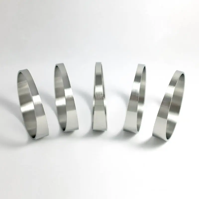 Stainless Bros 16-Gauge Pie-Cut Radius Elbows – 3.5" X 1.5D / 5.25" Clr, Pack Of 5 1